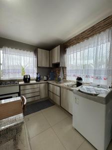 Casa dois quarto Ribeirão da ilha