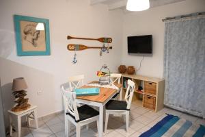 Spiti Ostria 9 Seaside Maisonette