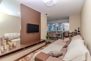 Vista Mar A passos da Praia 3 suítes 3 Vagas