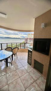 Meia Praia Pé na Areia - Vista Mar