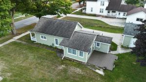 New! Lake Michigan Hideaway - Very Cute!