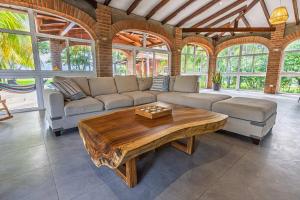 Rancho San Jose - Barra De Santiago