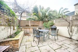 Stunning Victorian Family Home Near Clapham Common