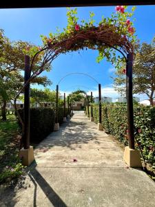 Family home in Bejuco with pool and beach access