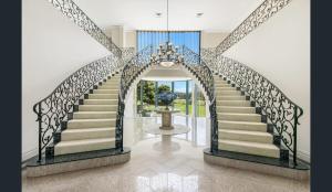 Exclusive Dural Estate Stay A Grand Luxury Escape