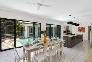 Belle Escapes Castaways