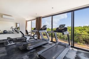 Luxury 2 Bd Roof Top Private Pool - Jungle View