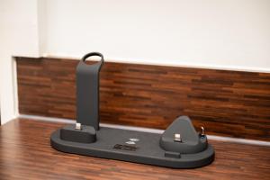 The Waterside Retreat at Montague - Leeds City Centre - Riverside Living - City Views - Sleeps 4 - Balcony - FREE Wi-Fi