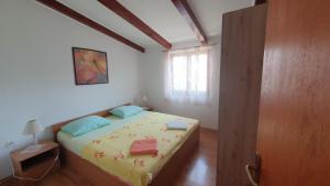 Apartment Cunski 7951a