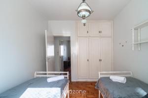 Apto 2 Quartos no Centro de Floripa EBE0804