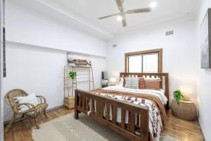 Swansea Cove - Waterfront Escape with Private Jetty