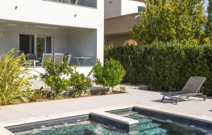 Stunning Home In Ljubacki Stanovi