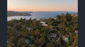 Coastal Retreat with Spa & Games Room