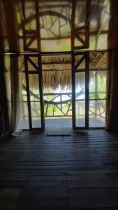 CARPE DIEM oceanfront cabin private beach