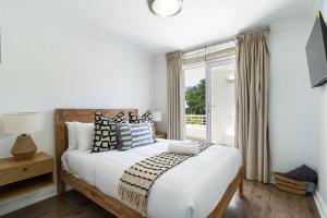 The Waterclub Luxe Beach Home