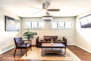 10 Percent Off , Near MD Anderson, Limited Offer 14