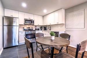 Stay Longer, Save 10 percent, Relax in Comfort 15