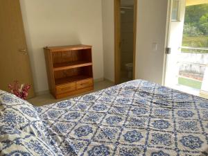 Jardim do Mar apartment on Taperapuan Beach