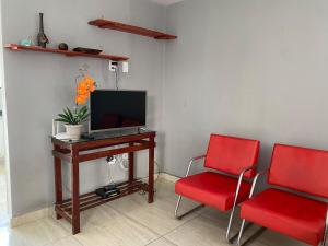 Jardim do Mar apartment on Taperapuan Beach