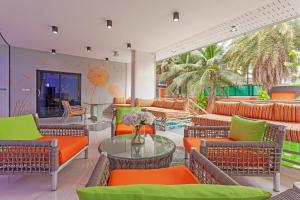 4-bed High End Villa Sleeps 8 - Pattaya