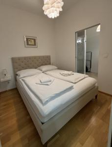 Moderne Stadtwohnung mit Balkon