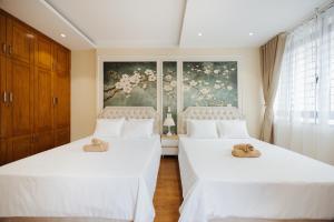 Bright & Tranquil 6BR Home