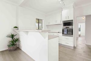 The Hide at Forty Five by Experience Jervis Bay