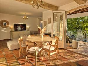 Villa Lou San Peyre, Cannes et Mougins, 4 km des plages
