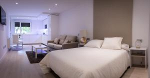 Apartamentos Palacio de Yolanda tres cruces