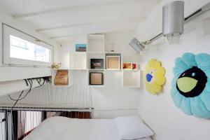 Spacious apartment 2BR 4P – République