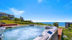 Ocean Pearl by HolidayCo