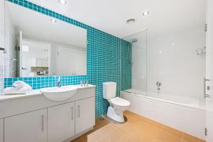 The Swell House, Burleigh - Steps to the Beach