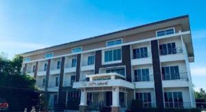 NewDhara Place Lom Sak Hotel