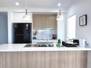 Home Blanc - Brand New, Peaceful & Well Equipped - Holiday Home