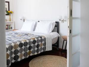 Axminster House - Entire Villa