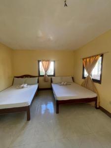 Akoya Beach Park and Cottages - El Nido