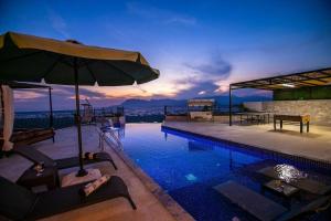 Kalkan Üzümlü de Doğa İçerisinde Muhafazakar Villa