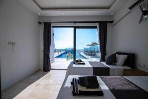 Kalkan Üzümlü de Doğa İçerisinde Muhafazakar Villa