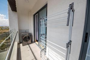 Stay Aura Studio Apartment