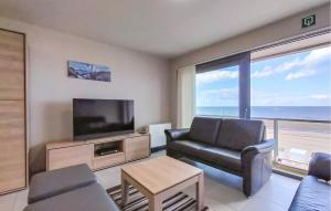 2 Bedroom Amazing Apartment In Oostende