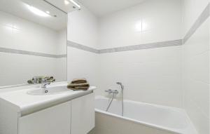 2 Bedroom Amazing Apartment In Oostende