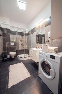 Q Residence Apartments & Urban Retreat