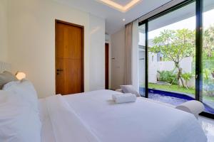 Elegant 3BR Villa Ease in Nusa Dua