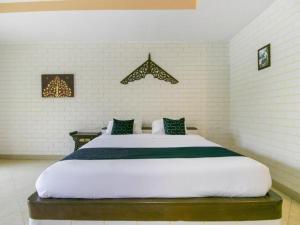 CAPITAL O961 Baan Dow Chompoo Resort