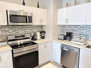 Coral Beach 204 - by ZenBreak