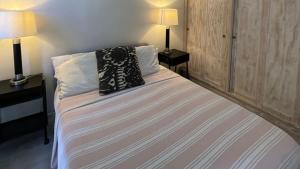 Zinnia 7 - by ZenBreak