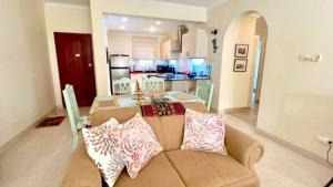 Island Time El Sol - by ZenBreak