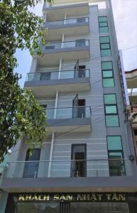 Nhat Tan Hotel