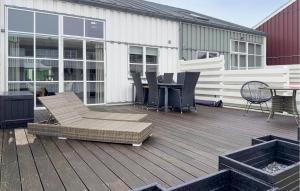 Cozy Home In Ebeltoft With Sauna