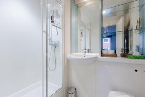 Eclectic 2BDR Central London Retreat in Holborn